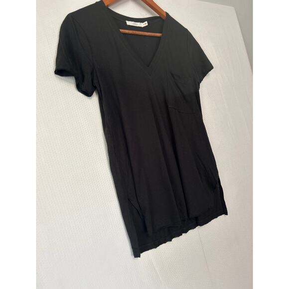Lush Women's Black V Neck Short Sleeve Basic Lightweight Tee Size XS - Picture 3 of 8